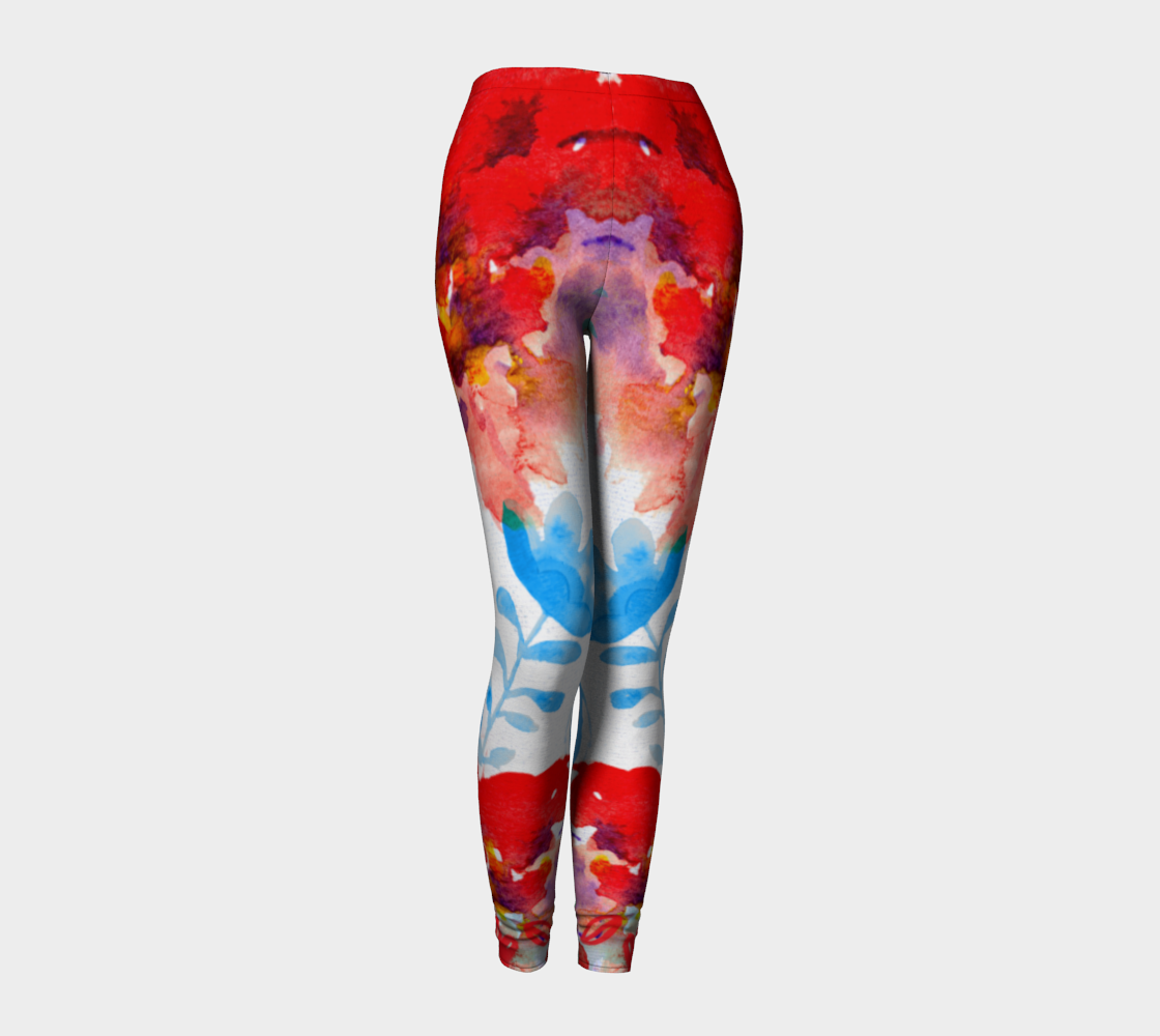 I am a Queen Leggings by Deloresart