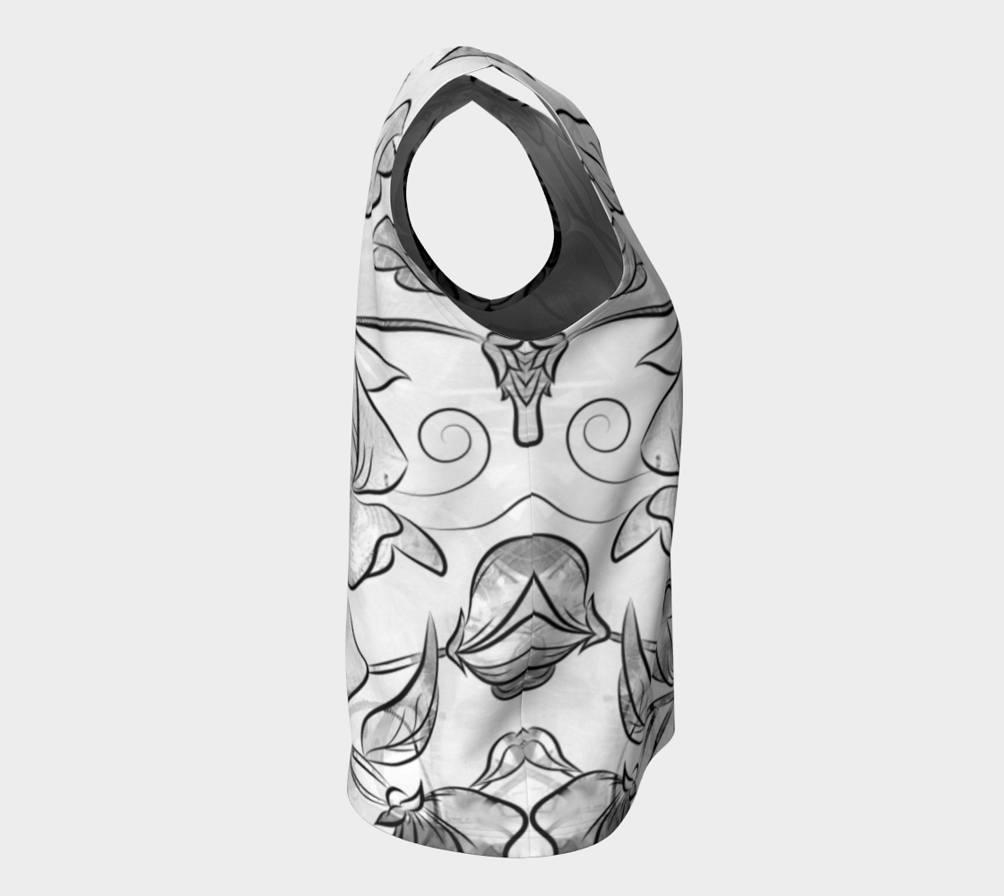 Queen Sweet Pea Loose Tank in Greyscale - deloresartcanada