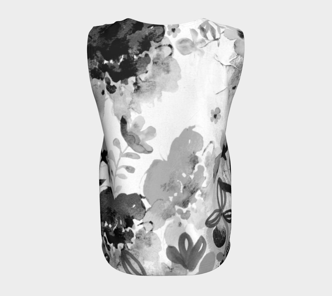 I Am A Queen Loose Tank by Deloresart in Greyscale - deloresartcanada