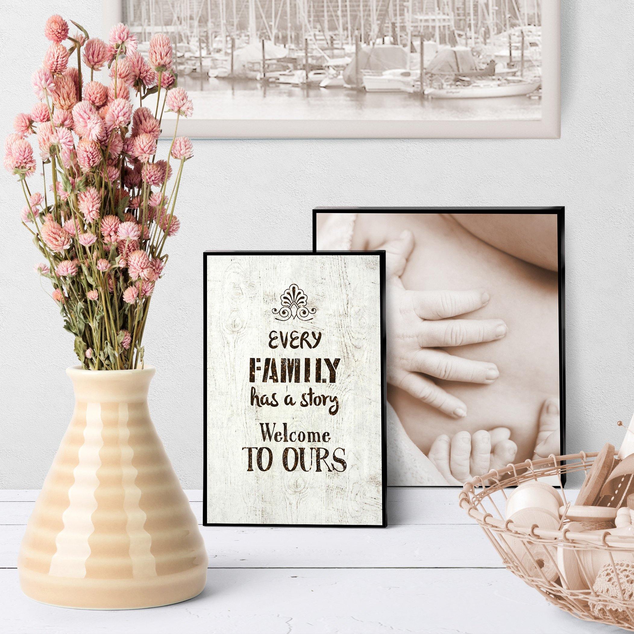 0979 Every Family Has A Story Art - deloresartcanada
