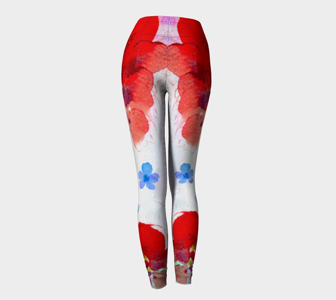 I am a Queen Leggings by Deloresart