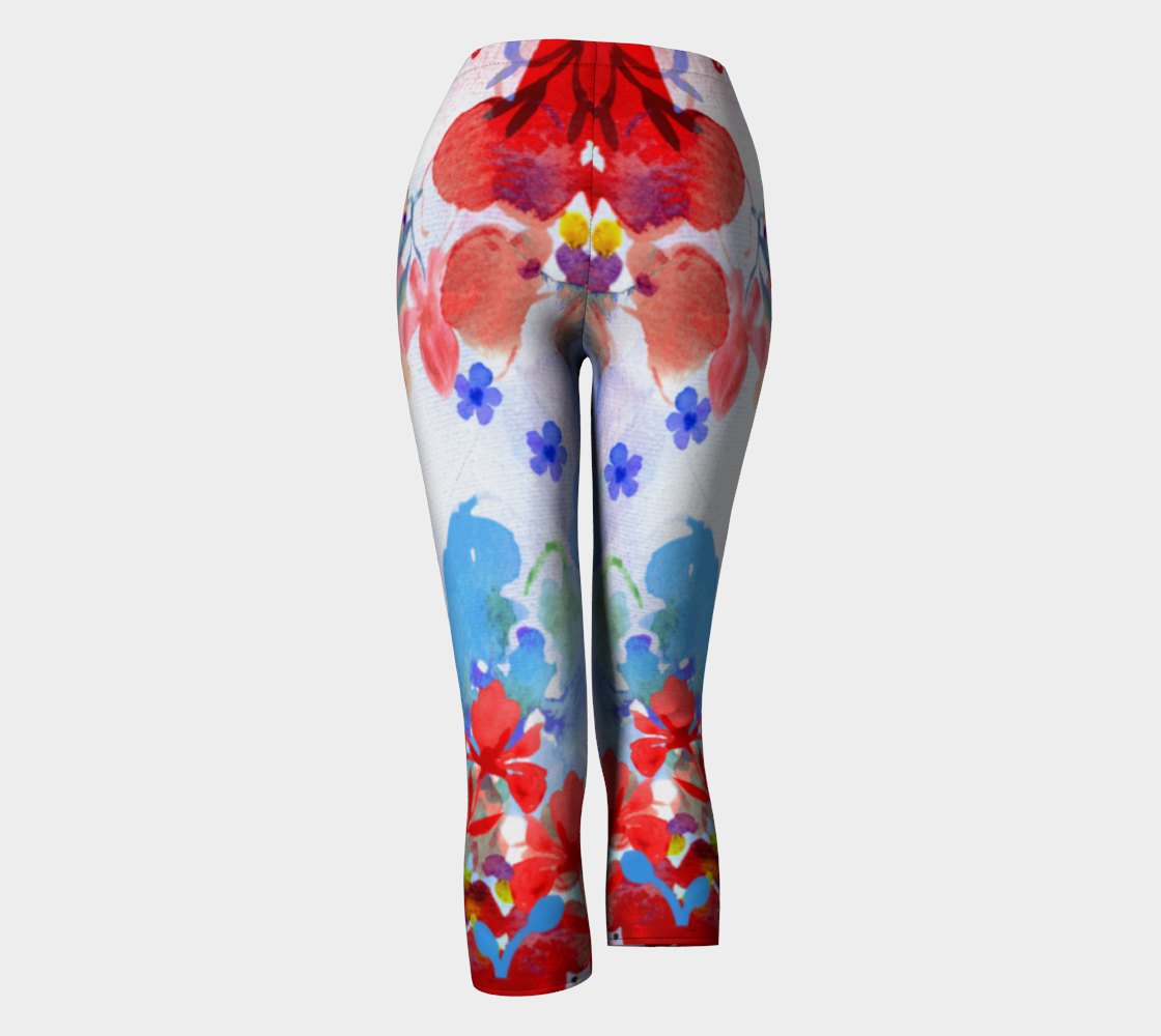 I Am A Queen Capris by Deloresart - deloresartcanada